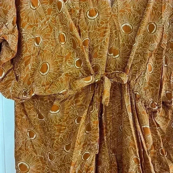 Monki Kaftan Flowy midi dress Yellow flower size M/L Beach resort wear - Picture 7 of 9